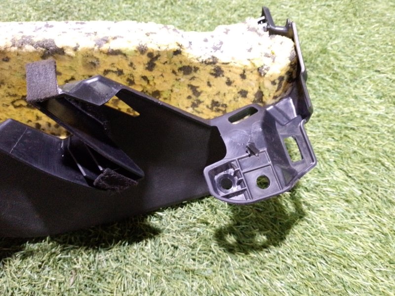 Направляющая ремня безопасности