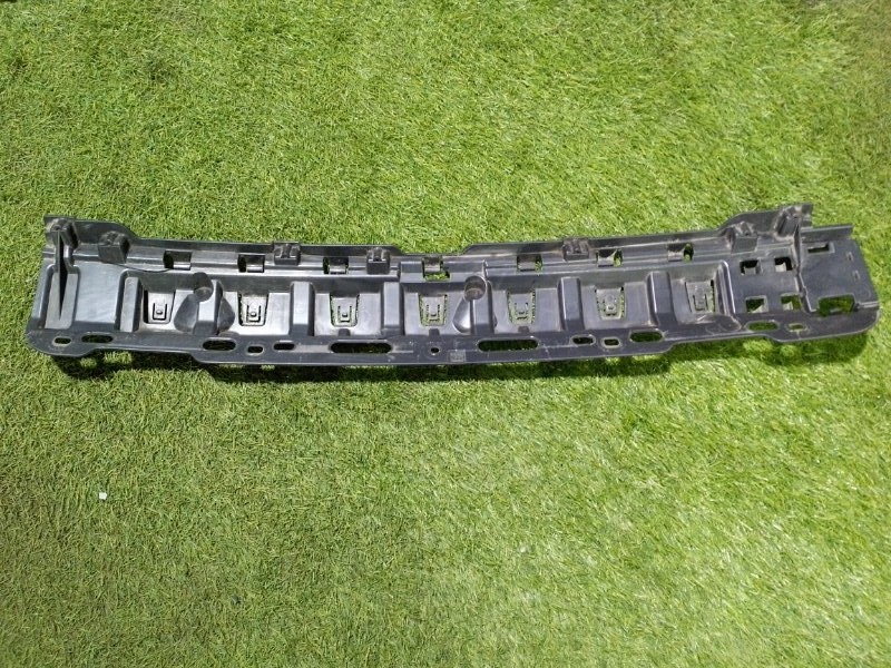 Кронштейн заднего бампера