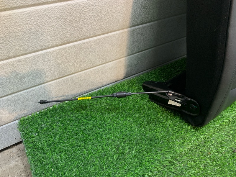 Спинка сидения