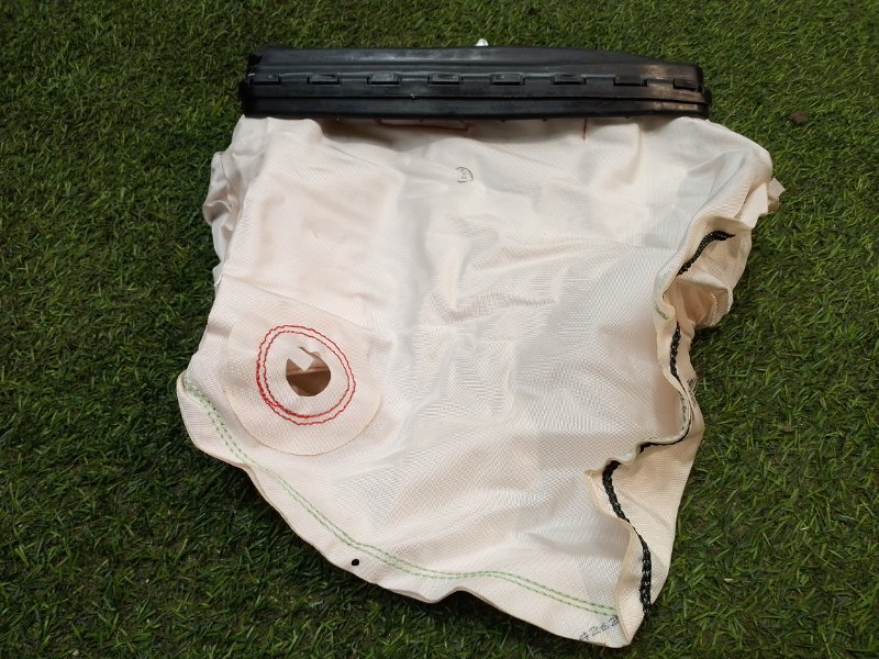 Подушка безопасности боковая (в сиденье)