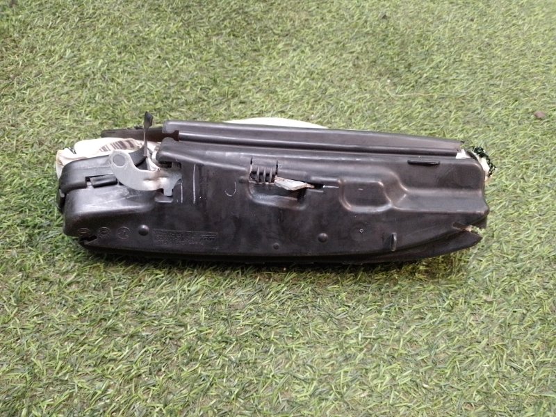 Подушка безопасности боковая (в сиденье)