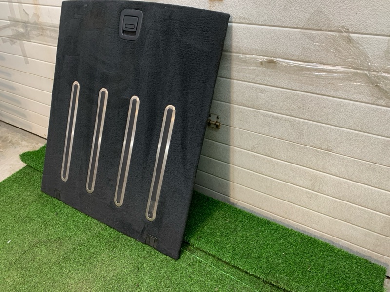 Пол багажника