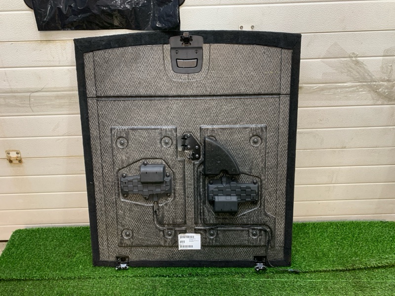 Пол багажника