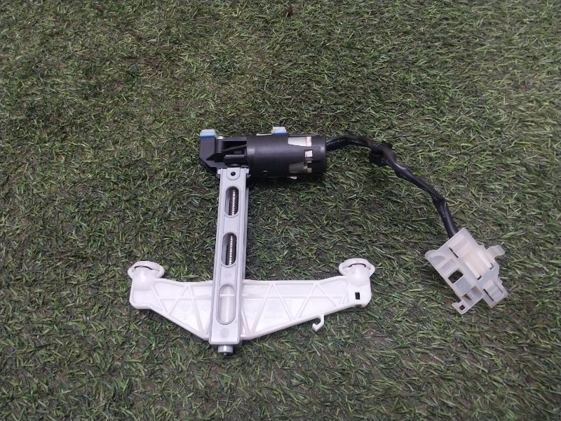 Механизм складывания подголовников