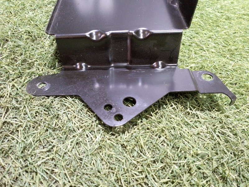 Кронштейн усилителя