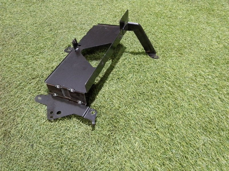 Кронштейн усилителя