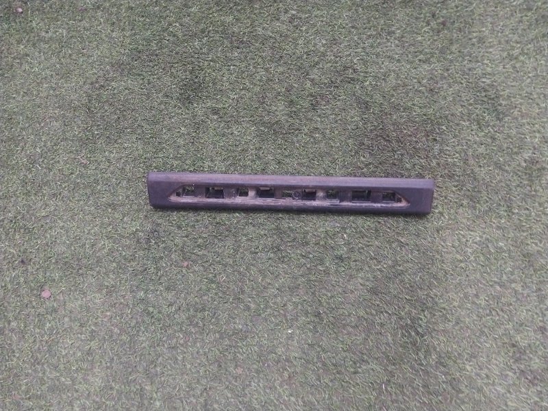 Накладка порога (внутренняя)