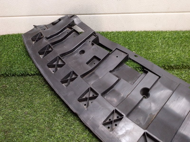 Пыльник двигателя