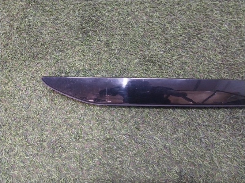 Накладка крышки багажника