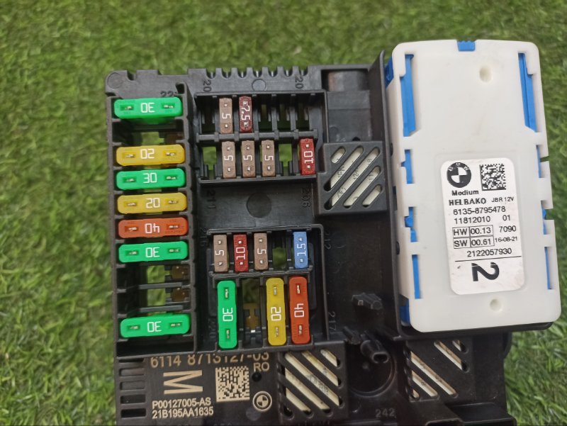 Блок предохранителей