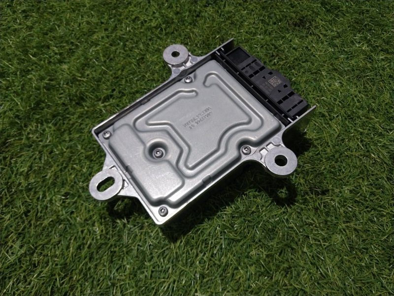 Блок управления подушек безопасности (AIR BAG)