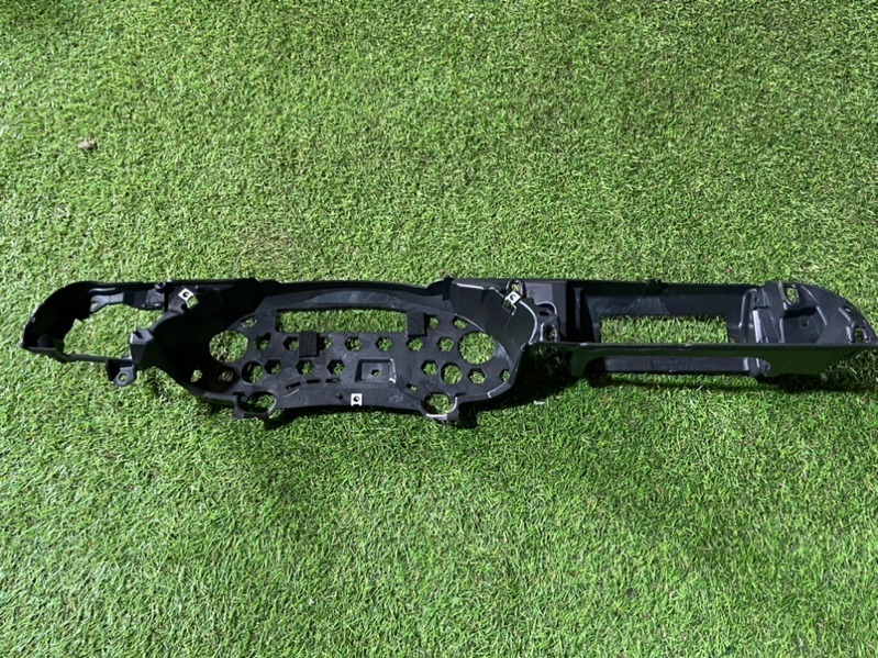 Кронштейн крепежный вспомогательный (разного назначения)