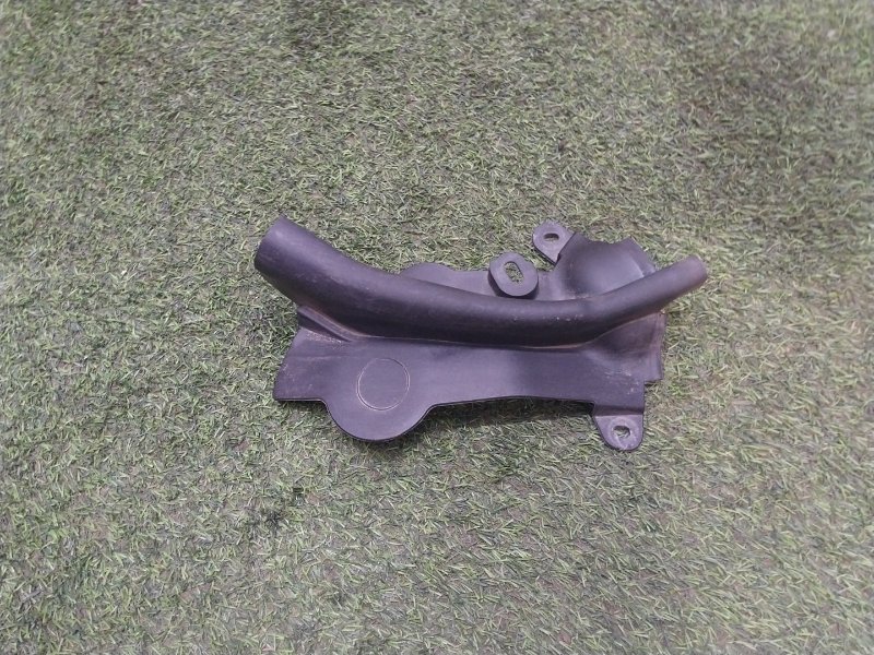 Уплотнитель капота