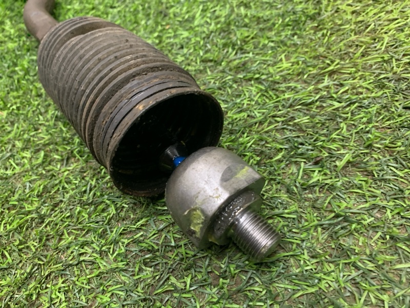 Наконечник рулевой левый