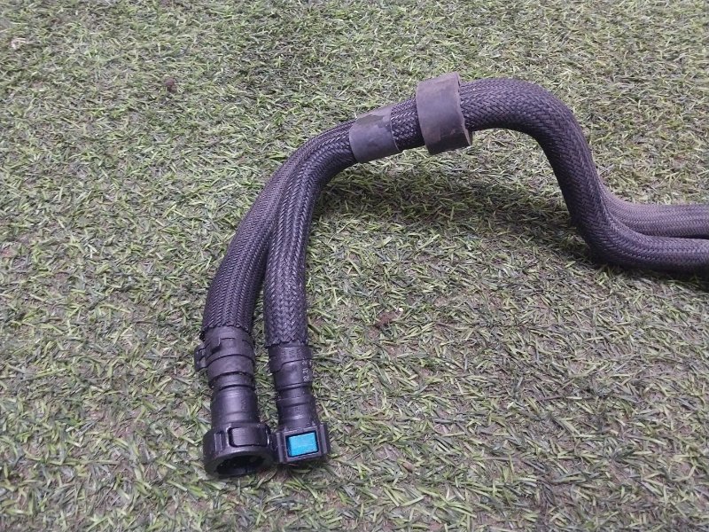 Трубка топливная