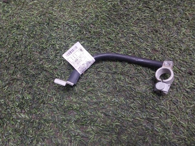 Клемма аккумулятора -