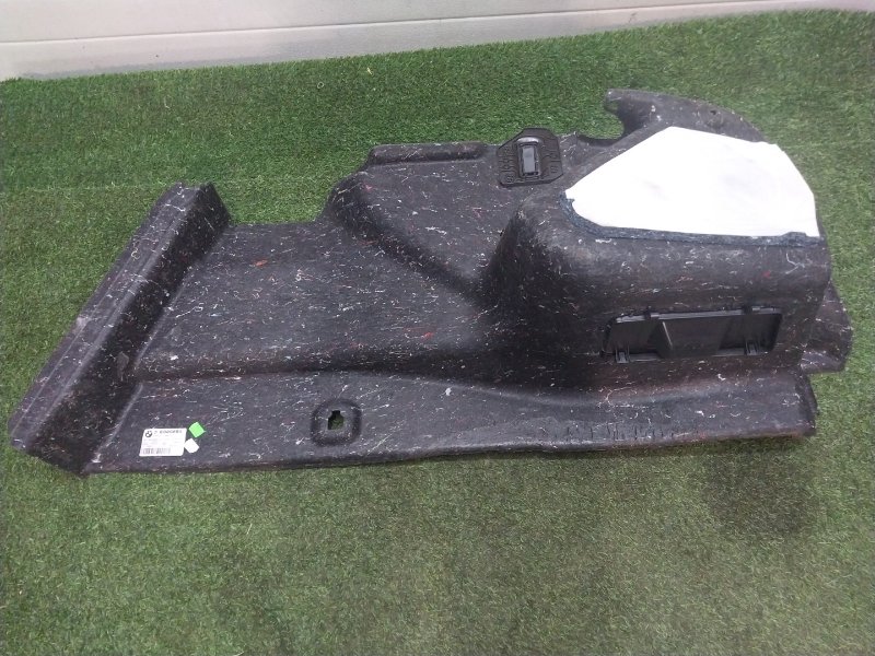 Обшивка багажника