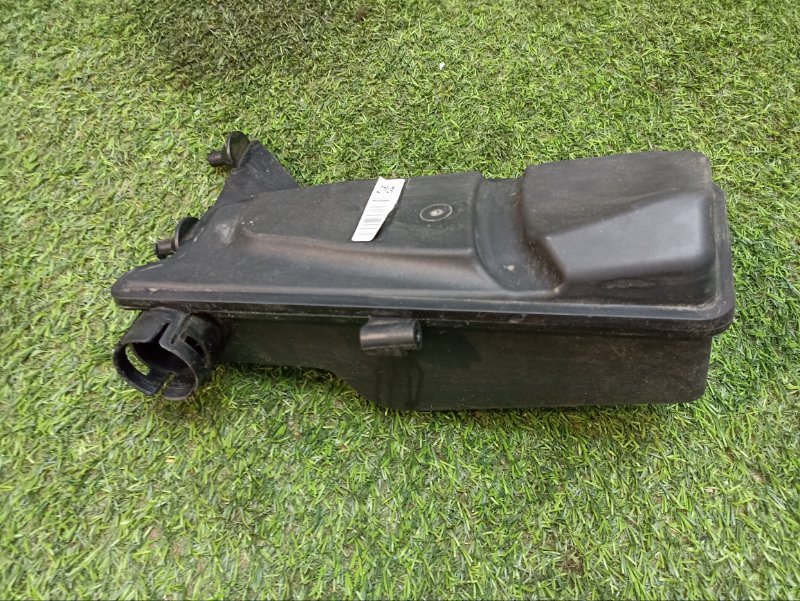 Резонатор воздушного фильтра