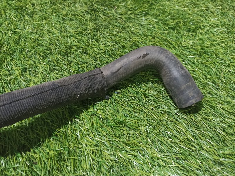 Шланг системы охлаждения