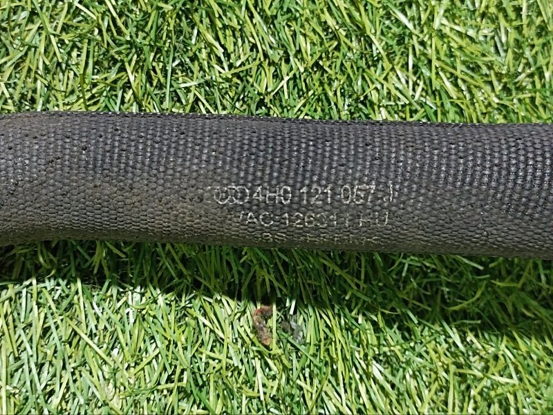 Шланг системы охлаждения