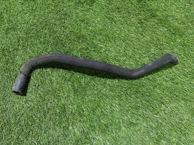 Шланг системы охлаждения