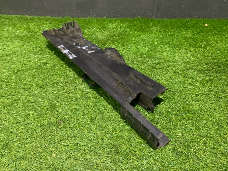 Кронштейн радиатора