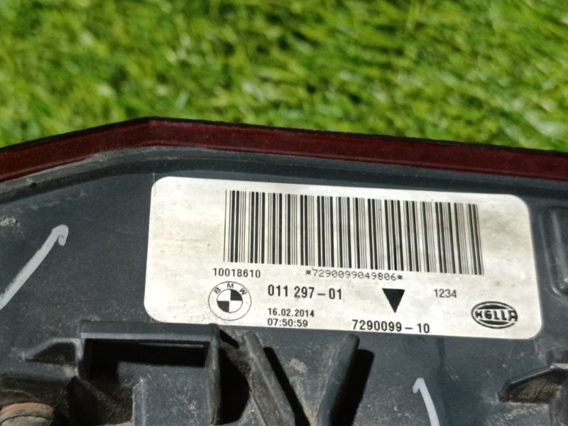 Фонарь задний наружный левый