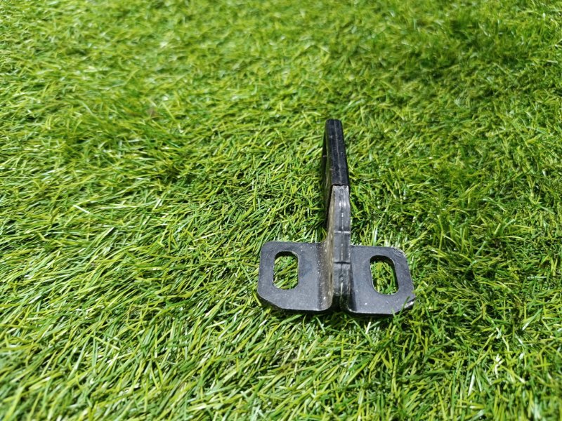 Замок багажника