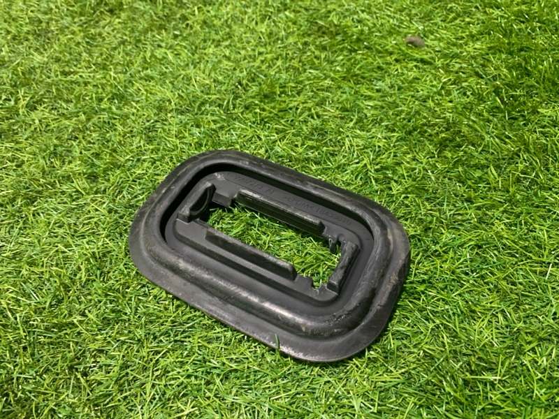 Уплотнитель