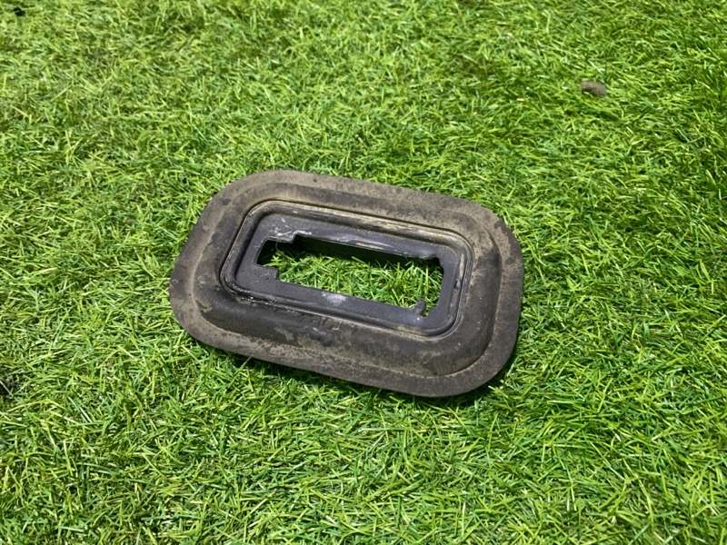 Уплотнитель