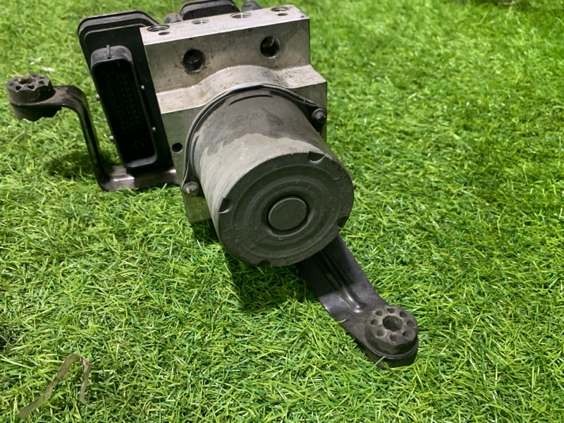 Блок ABS (насос)