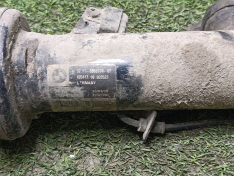 Амортизатор передний правый