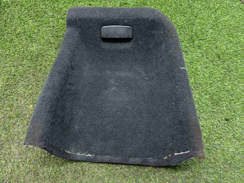 Обшивка багажника