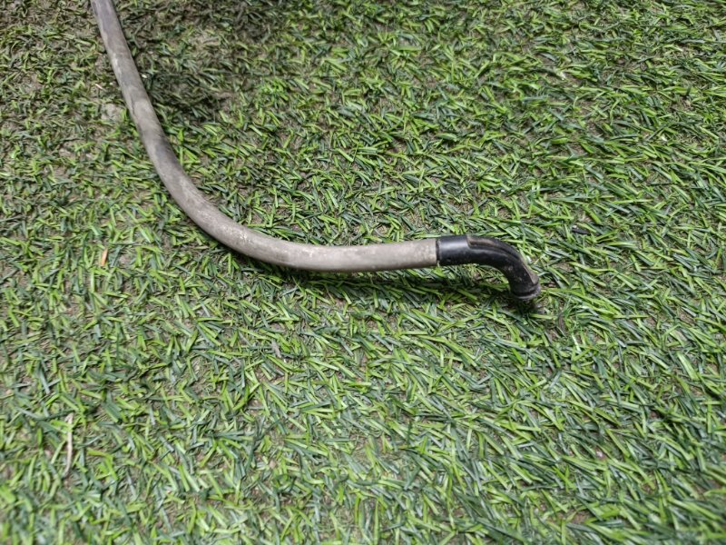 Трос открывания капота