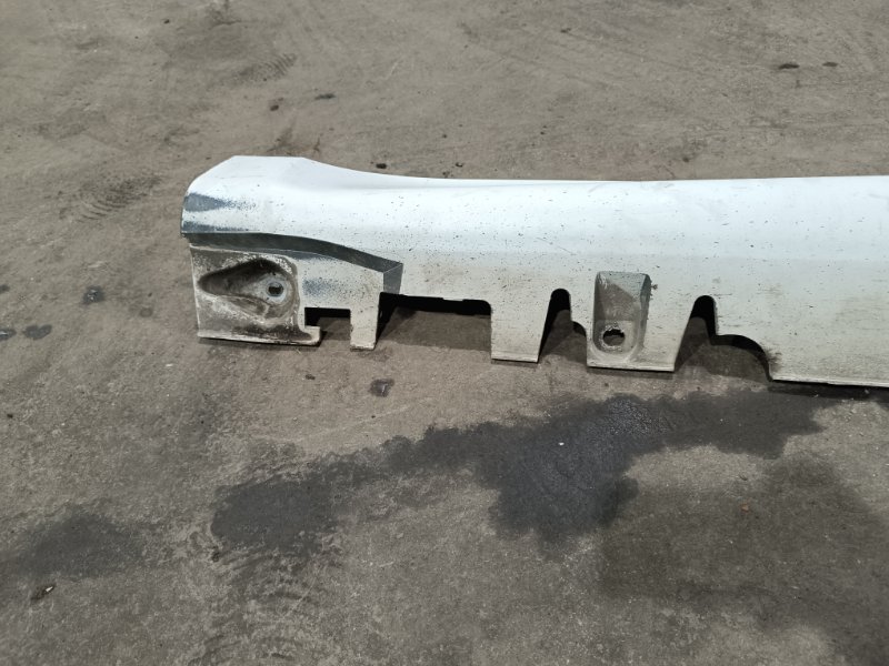 Накладка на порог (наружная)