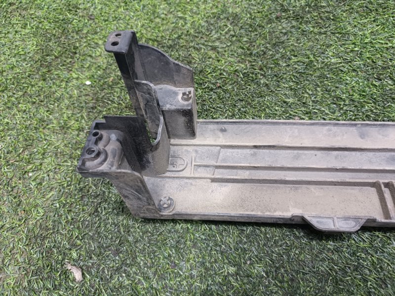 Кронштейн радиатора