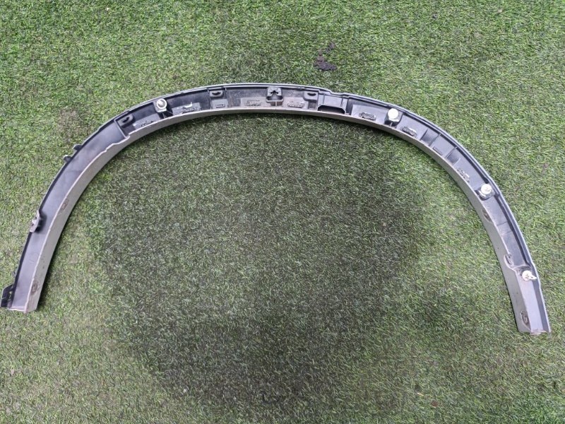 Накладка заднего крыла левого