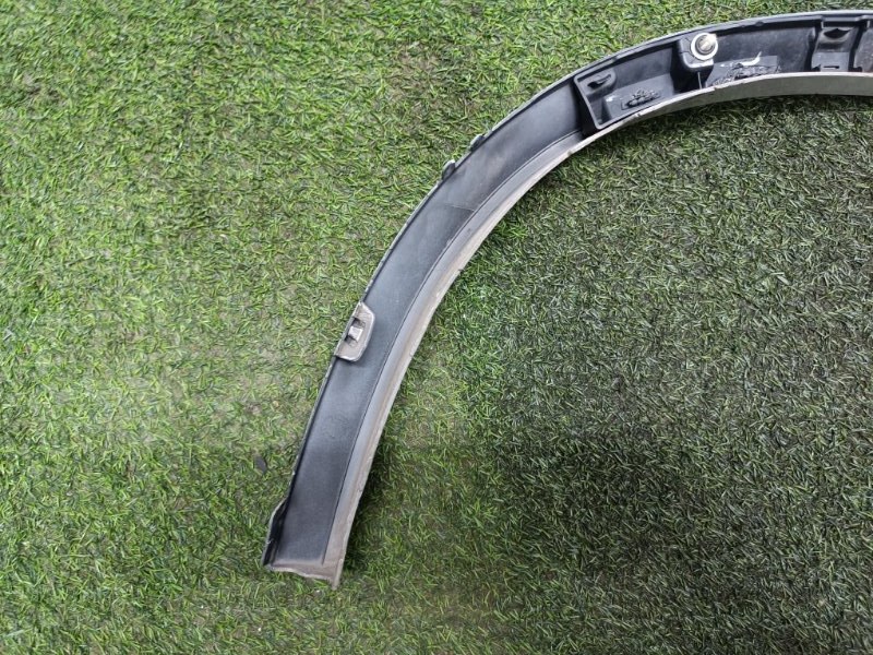 Накладка заднего крыла левого