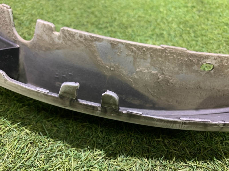 Накладка заднего крыла левого