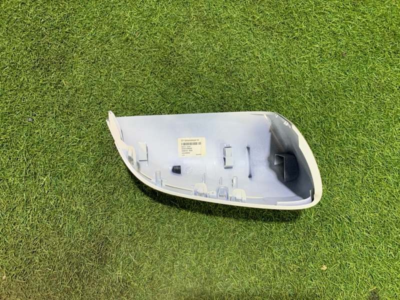 Накладка зеркала левого