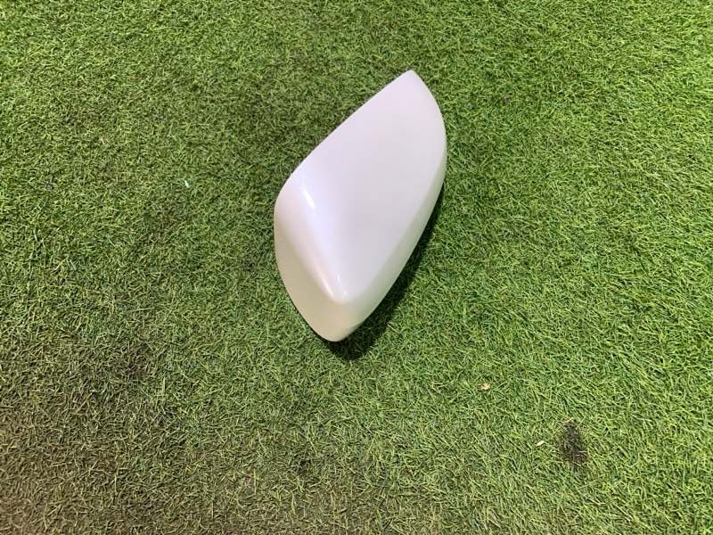 Накладка зеркала левого