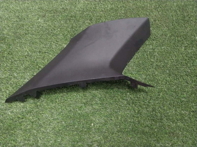 Накладка стойки