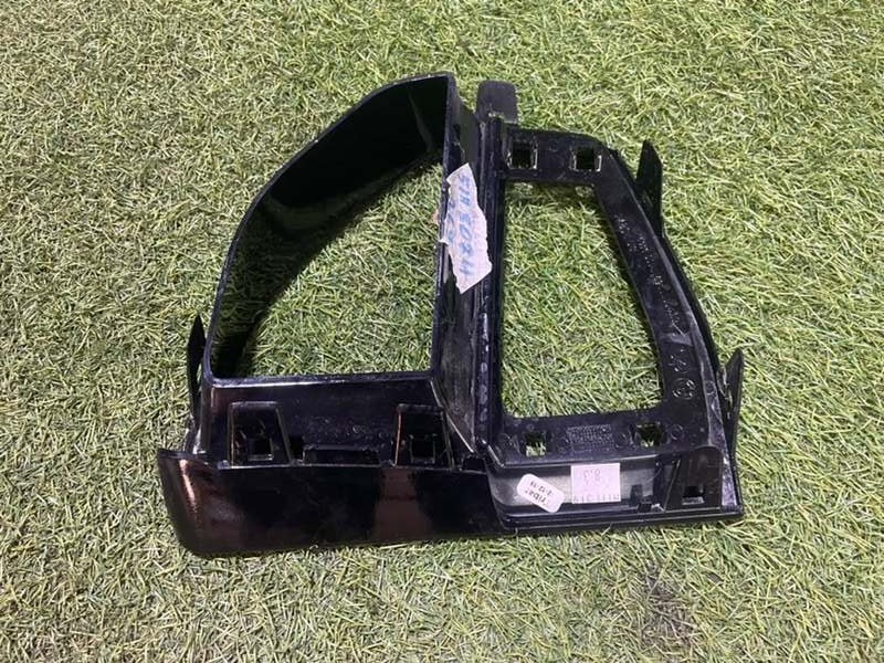 Накладка (кузов наружные)