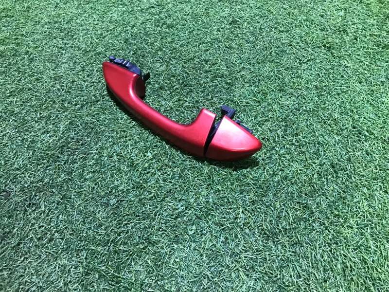 Ручка двери передней наружная левая