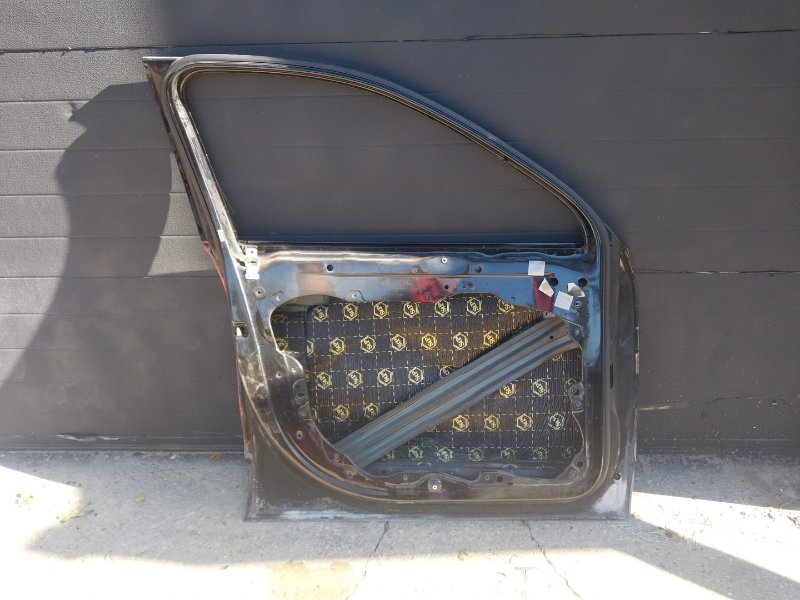 Дверь передняя левая