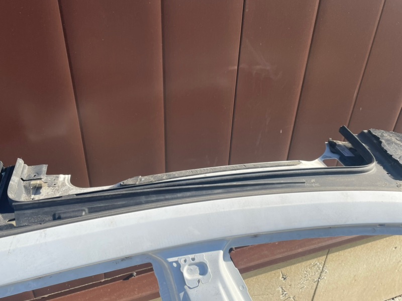 Кузовной элемент