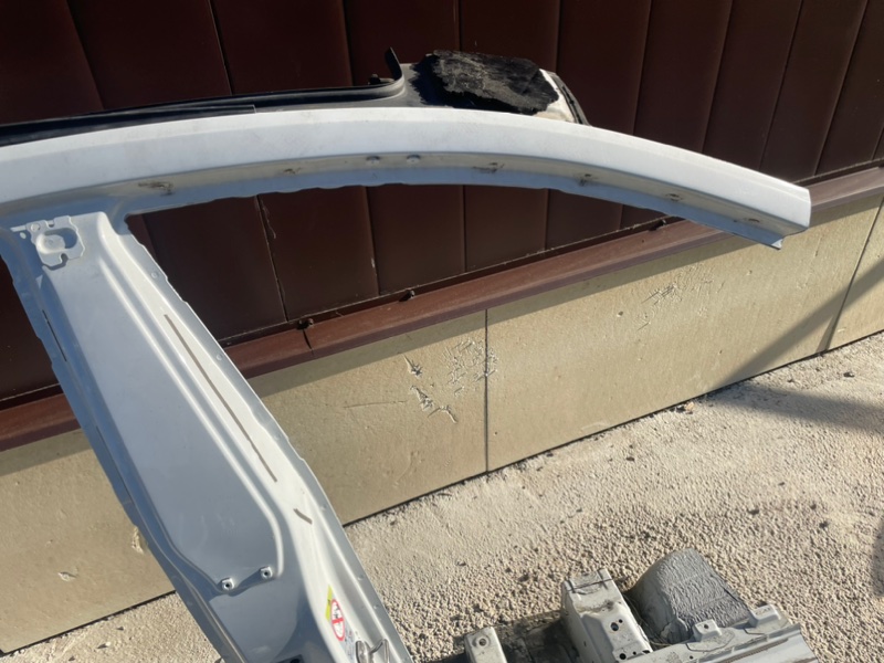 Кузовной элемент