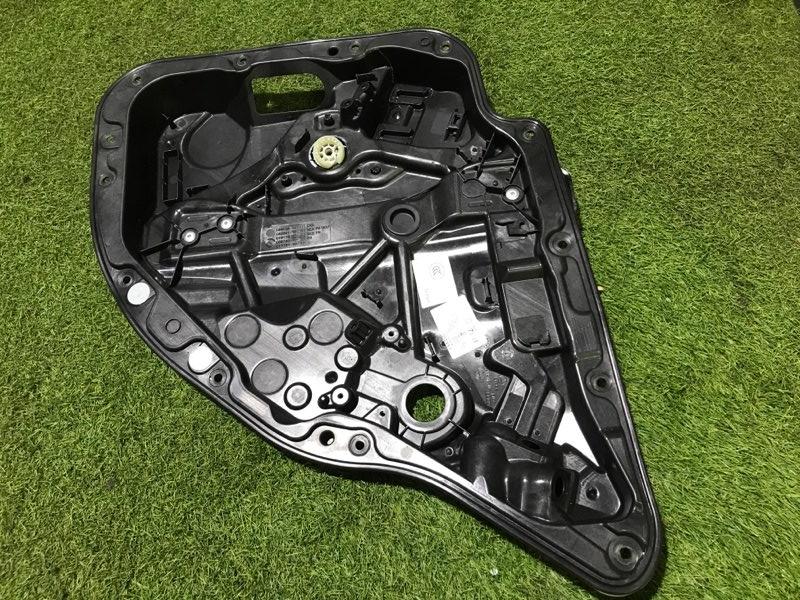 Стеклоподъемник электр. задний правый