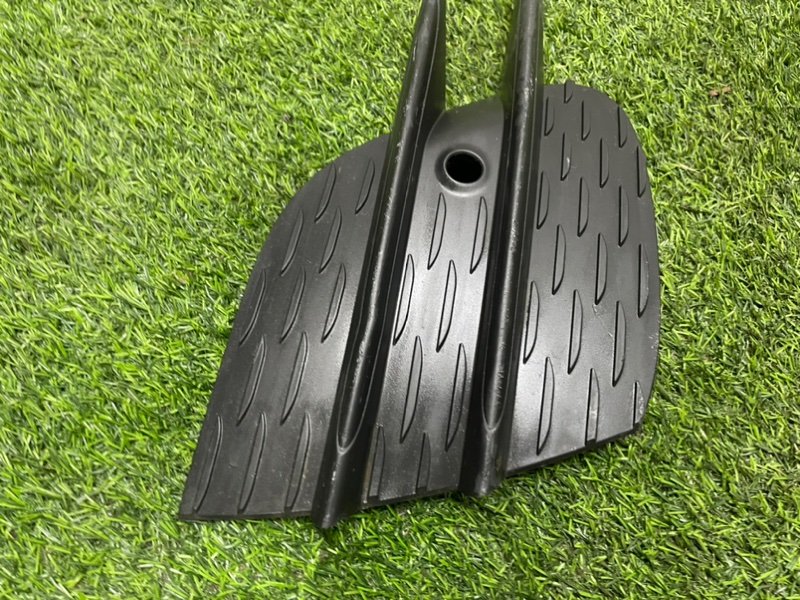 Решетка в бампер левая