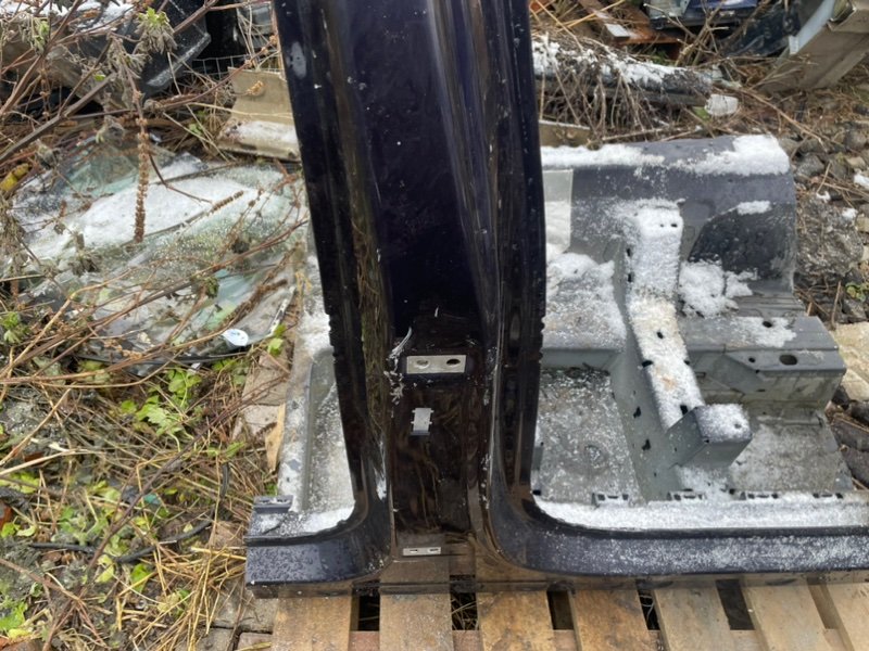 Кузовной элемент